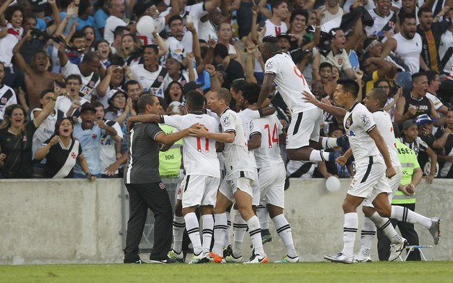 vasco bi-campeão