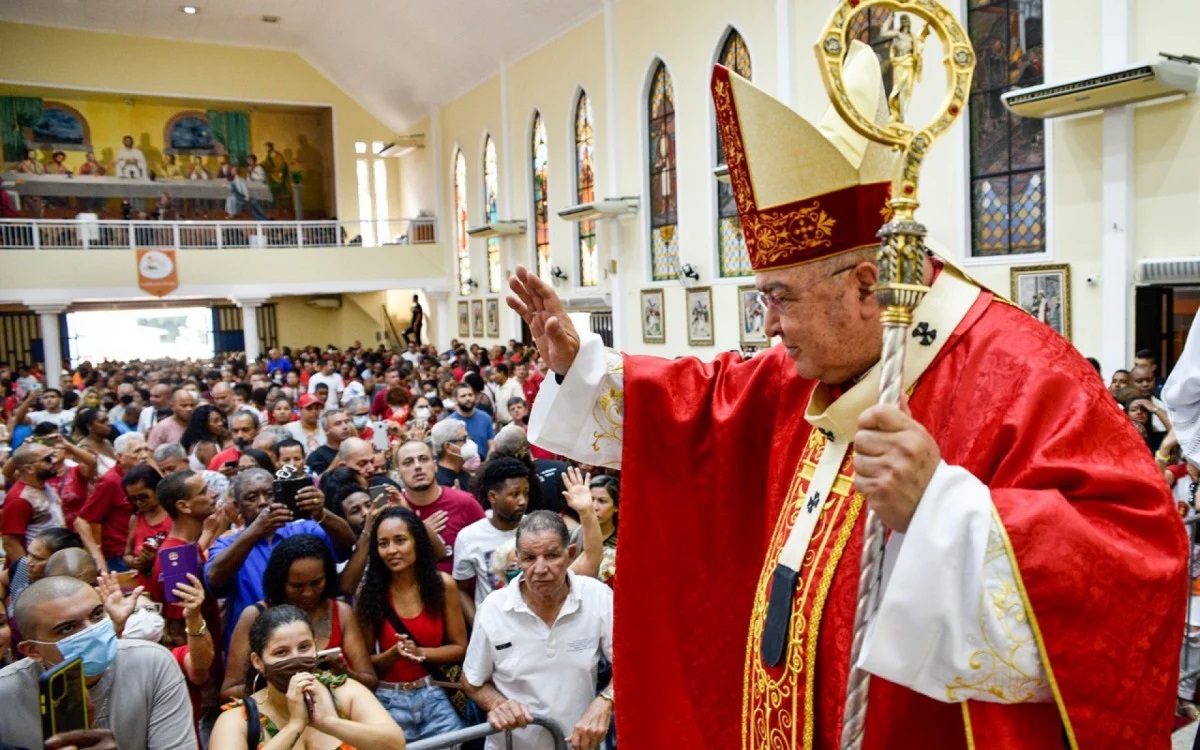 Cardeal Orani João Tempesta, Arcebispo do Rio, celebrou uma Missa na matriz. Foto: Gustavo de Oliveira/ArqRio