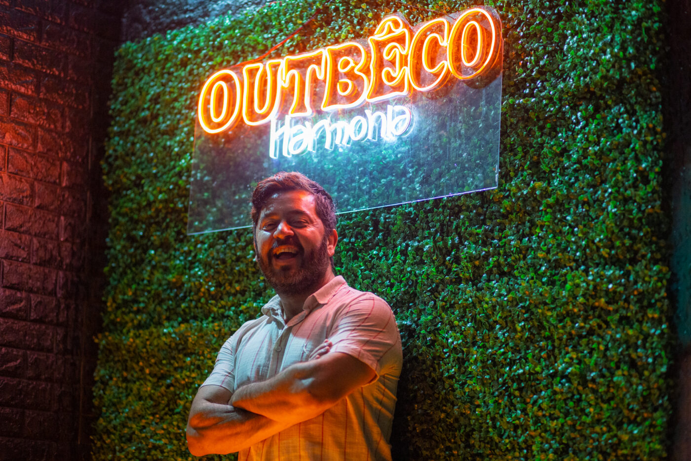 Daniel Félix, criador do Outbêco. Sede da Praça da Harmonia, na Gamboa, faz sucesso no Rio de Janeiro. | Foto: Rafa Pereira – Diário do Rio