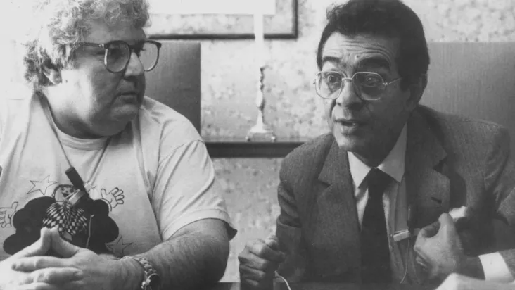Os humoristas Jô Soares e Chico Anysio, durante entrevista em São Paulo, em 5 de maio de 1985. Crédito: GERALDO GUIMARÃES/ESTADÃO CONTEÚDO/AE