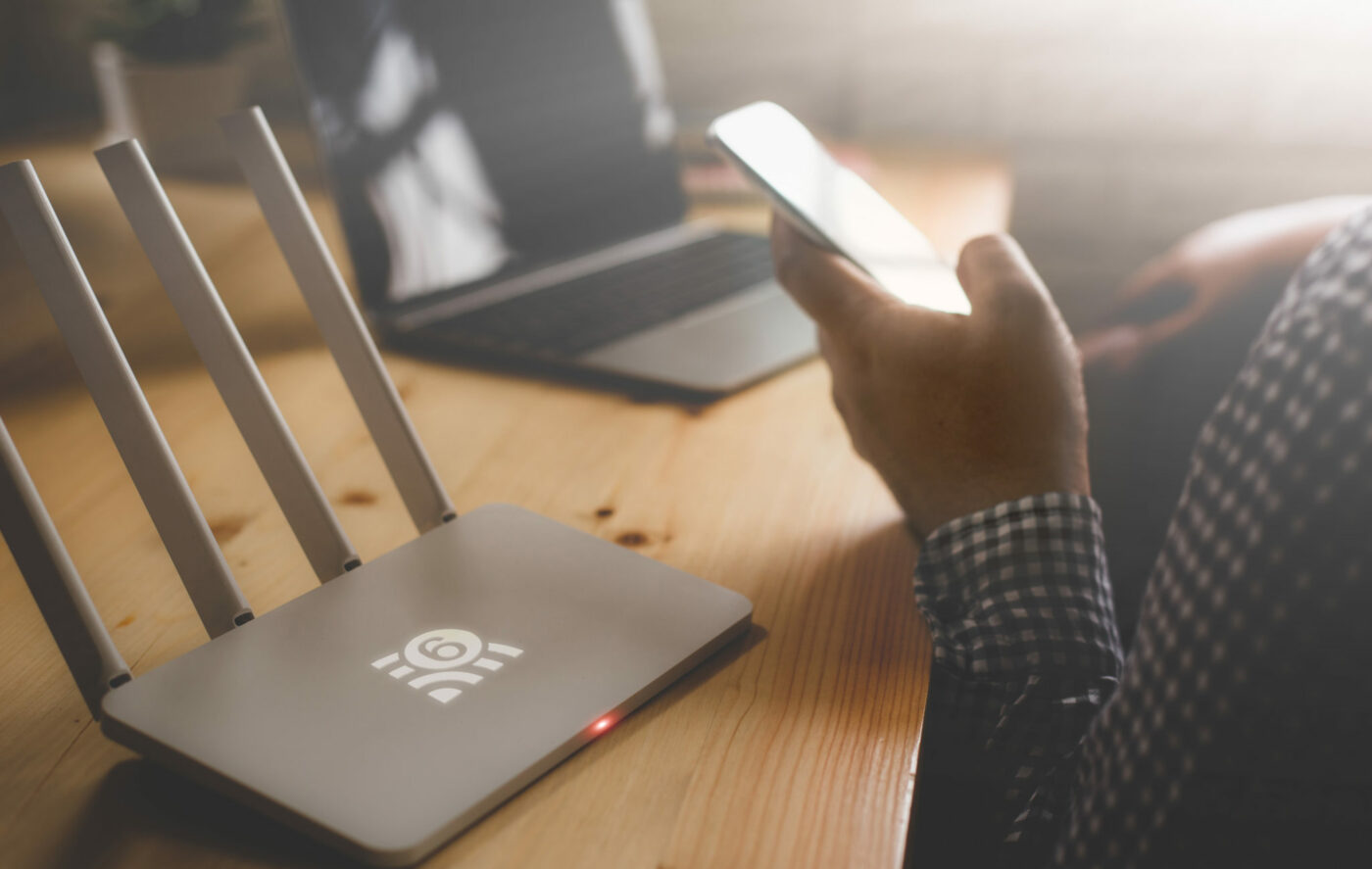 Wi-Fi 6: entenda a tecnologia 802.11ax e descubra os principais destaques do padrão de rede sem fio (Imagem: Vitor Pádua / Tecnoblog) Wi-Fi 6: entenda a tecnologia 802.11ax e descubra os principais destaques do padrão de rede sem fio (Imagem: Vitor Pádua / Tecnoblog)